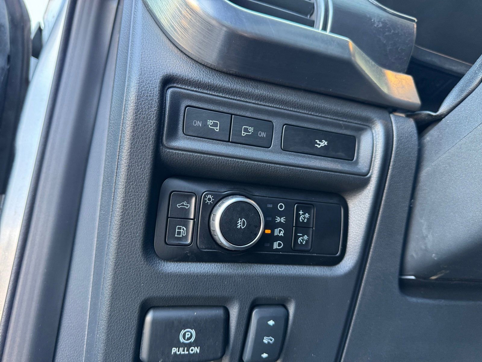 Certified 2023 Ford F150 Lariat w/ Equipment Group 502A High image 22