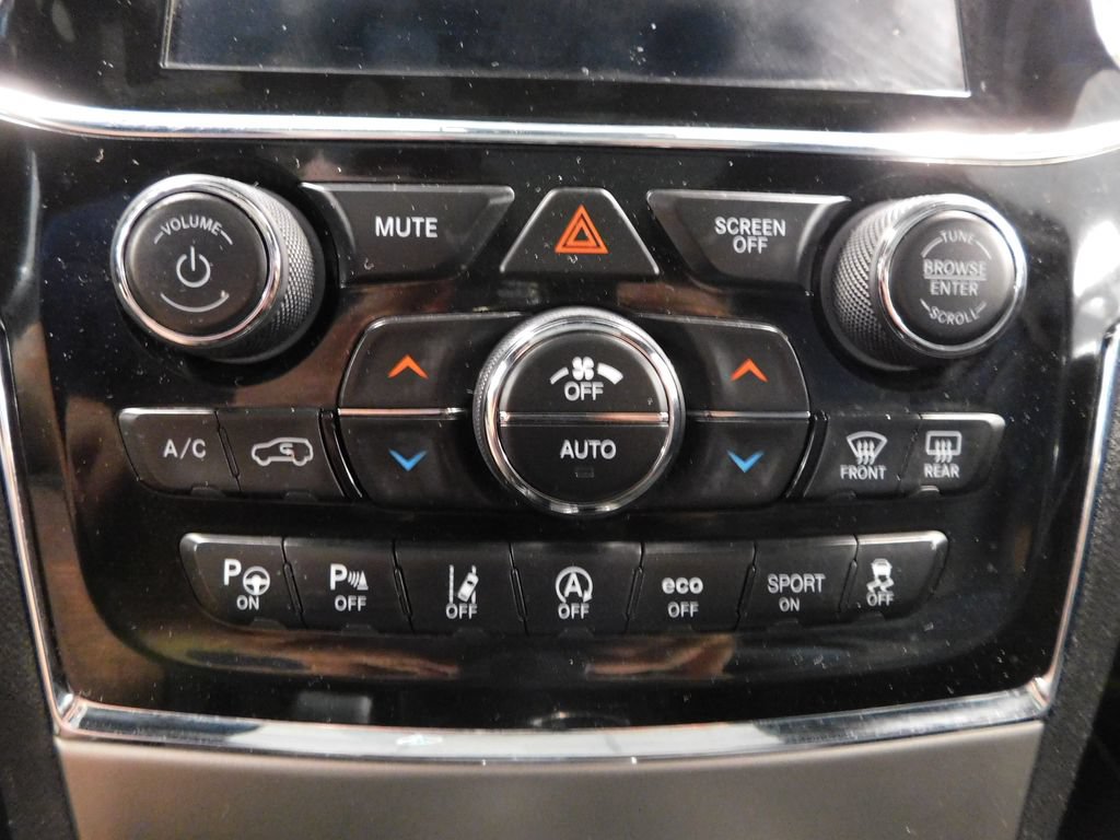 Used 2021 Jeep Grand Cherokee Limited w/ Quick Order Package 28K 80th AWD/4WD image 23