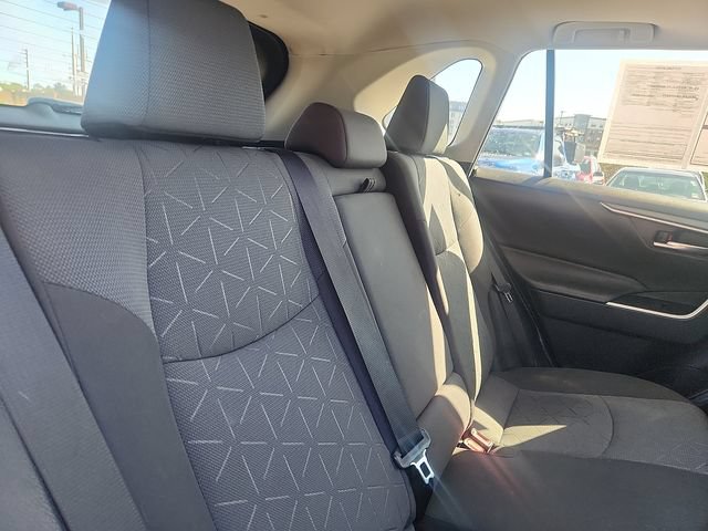 Used 2020 Toyota RAV4 XLE w/ Convenience Package AWD/4WD image 29