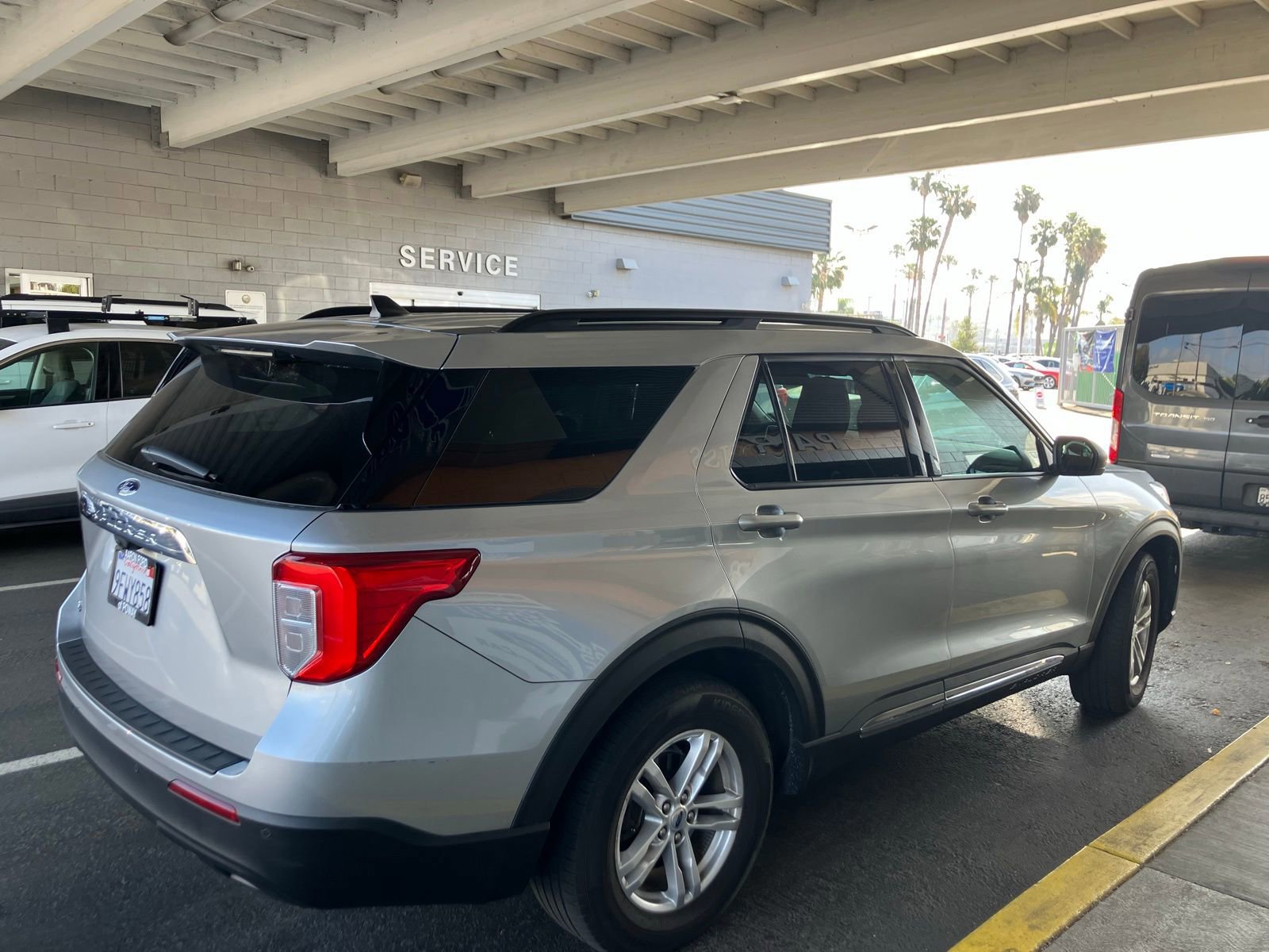 Certified 2022 Ford Explorer XLT image 2