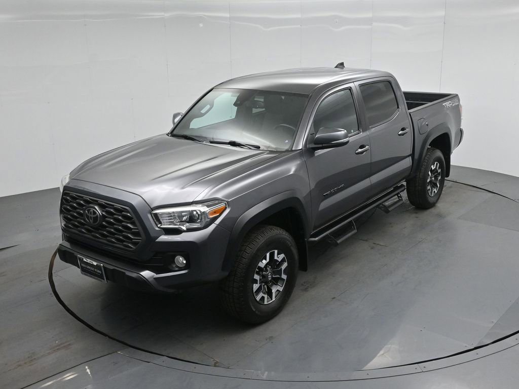 Used 2020 Toyota Tacoma TRD Off-Road w/ Technology Package image 34