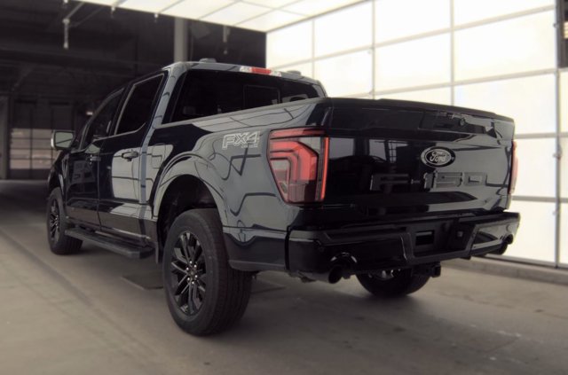 Certified 2024 Ford F150 Lariat w/ FX4 Off-Road Package AWD/4WD image 7