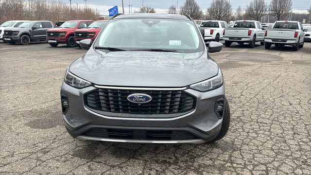Certified 2024 Ford Escape SE w/ PHEV Premium Package image 9