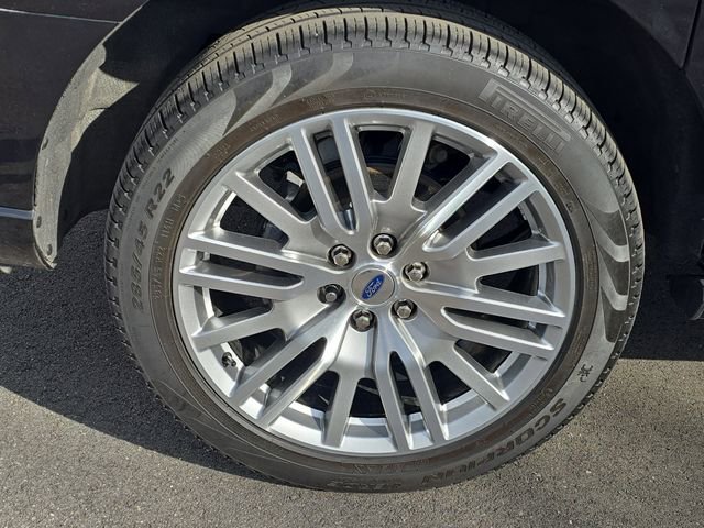 Certified 2024 Ford Expedition Max Platinum image 5