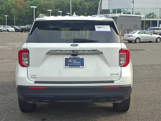 Certified 2023 Ford Explorer XLT image 3