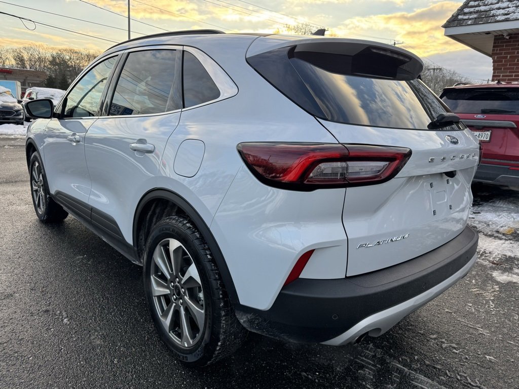 Certified 2025 Ford Escape Platinum image 4