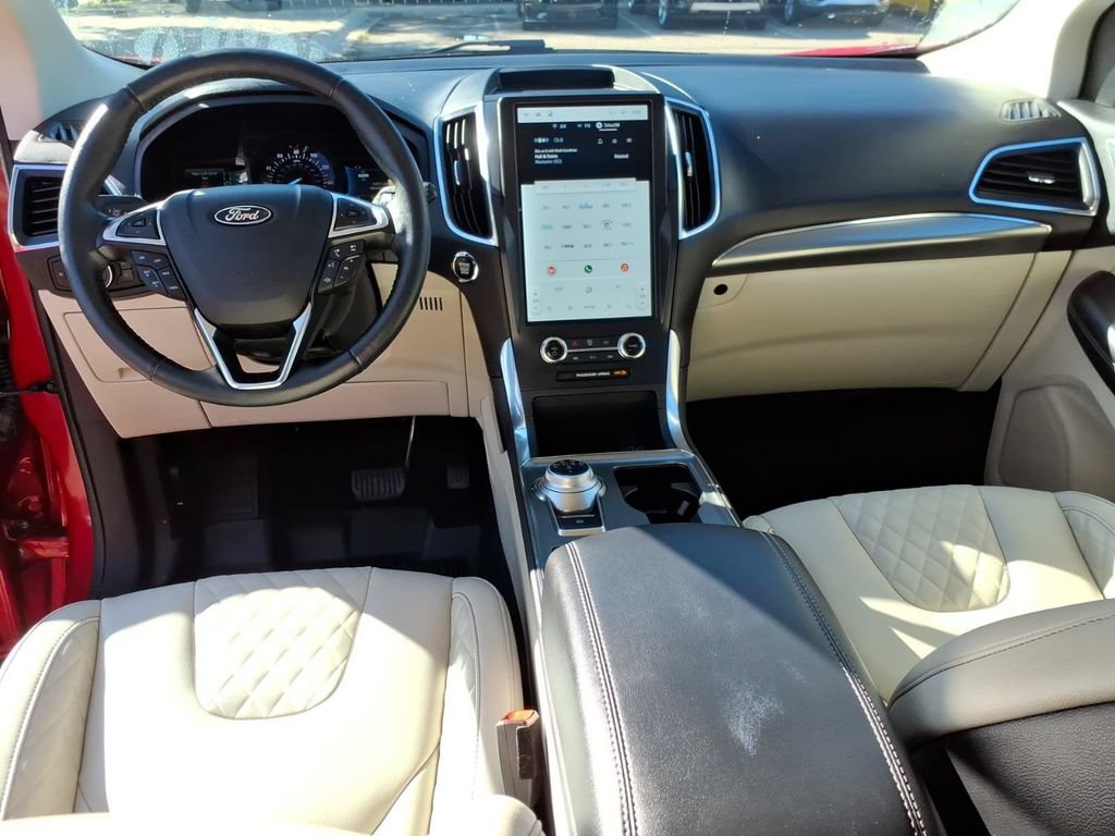 Certified 2024 Ford Edge Titanium AWD/4WD image 12