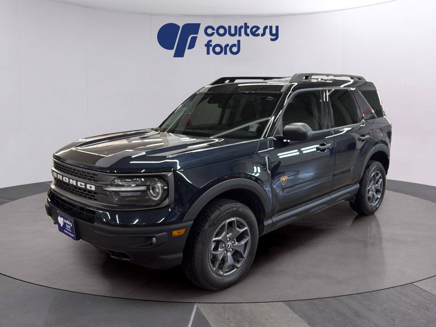 Certified 2022 Ford Bronco Sport Badlands AWD/4WD image 4