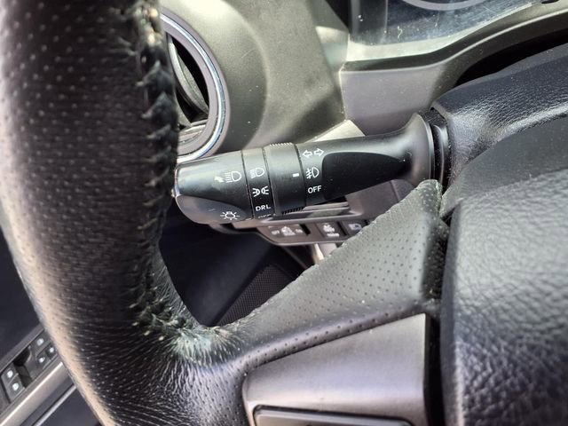 Used 2019 Toyota Tacoma TRD Sport w/ Technology Package RWD image 9