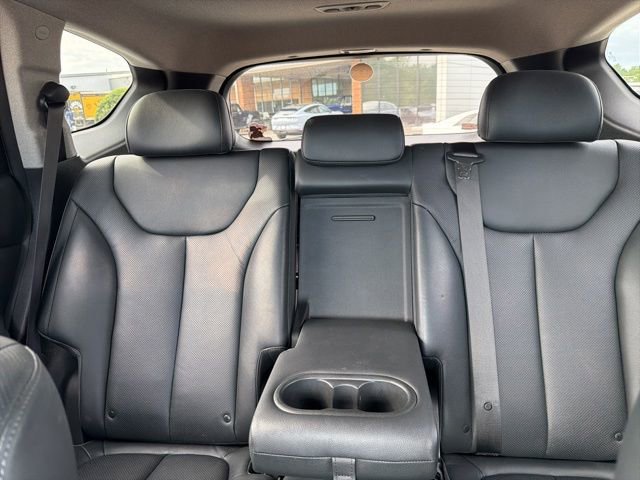 Used 2020 Hyundai Santa Fe Limited FWD image 9