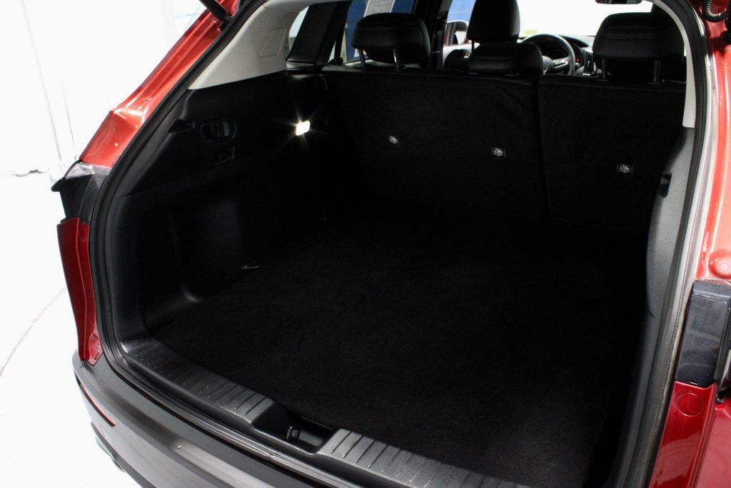 Used 2025 MAZDA CX-50 AWD 2.5 S w/ Premium Plus Pkg image 16