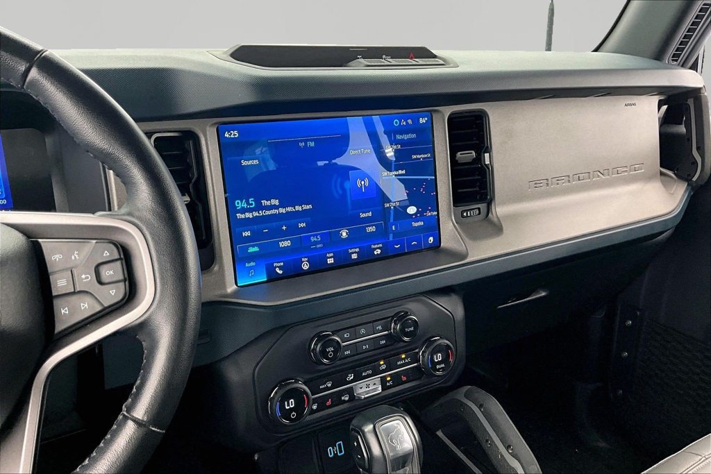 Certified 2024 Ford Bronco Outer Banks AWD/4WD image 6