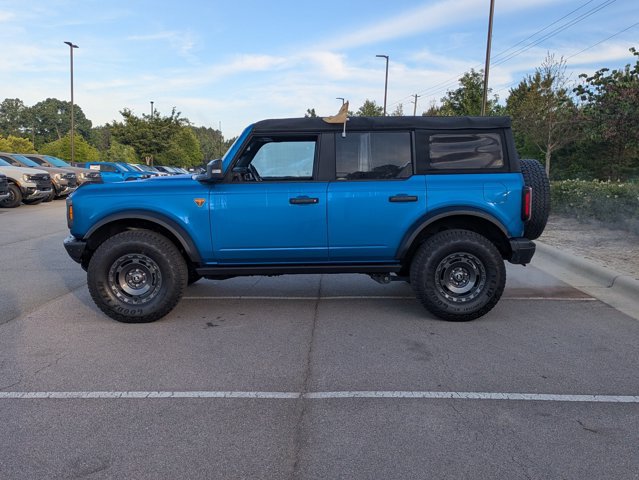 Certified 2025 Ford Bronco Badlands AWD/4WD image 7
