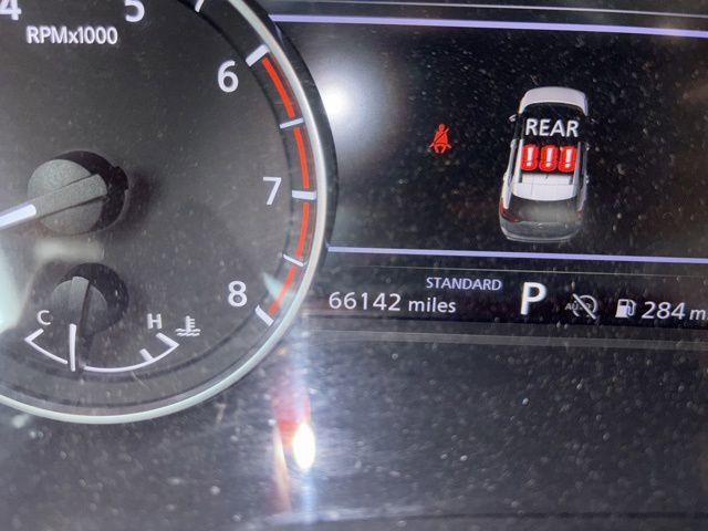 Used 2024 Nissan Rogue SV FWD image 14