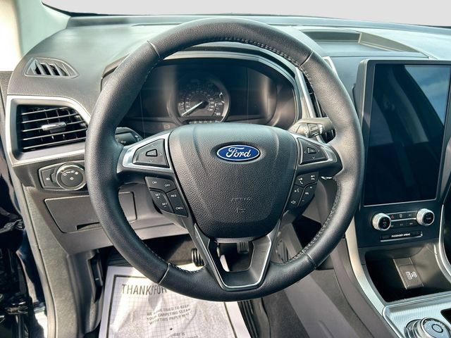 Certified 2022 Ford Edge SEL w/ Sport Appearance Package AWD/4WD image 14