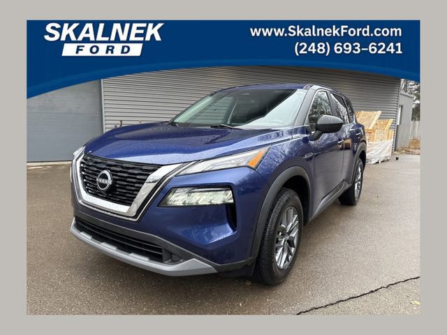 Used 2023 Nissan Rogue S image 14