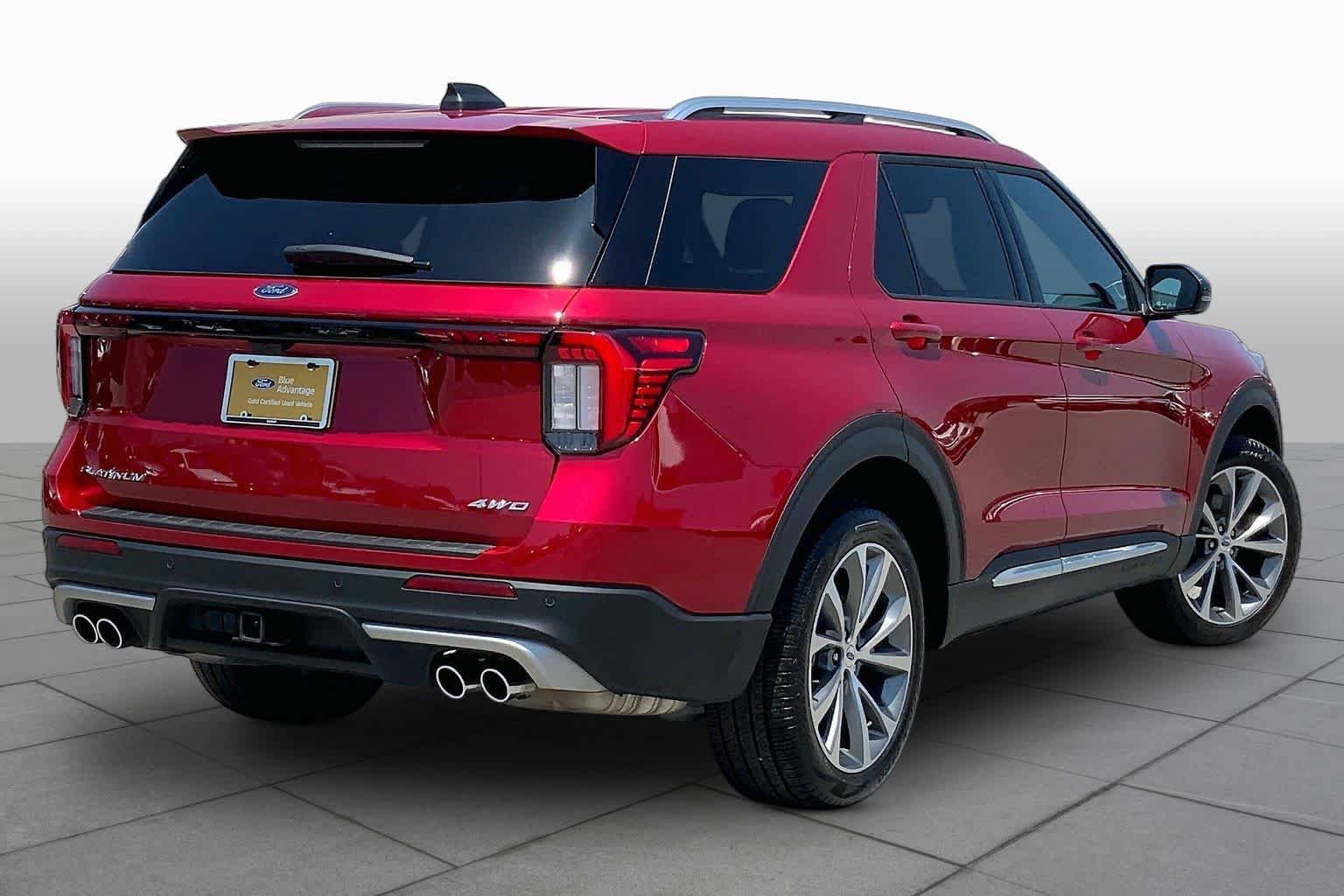 Certified 2025 Ford Explorer Platinum w/ Ultimate Package AWD/4WD image 3