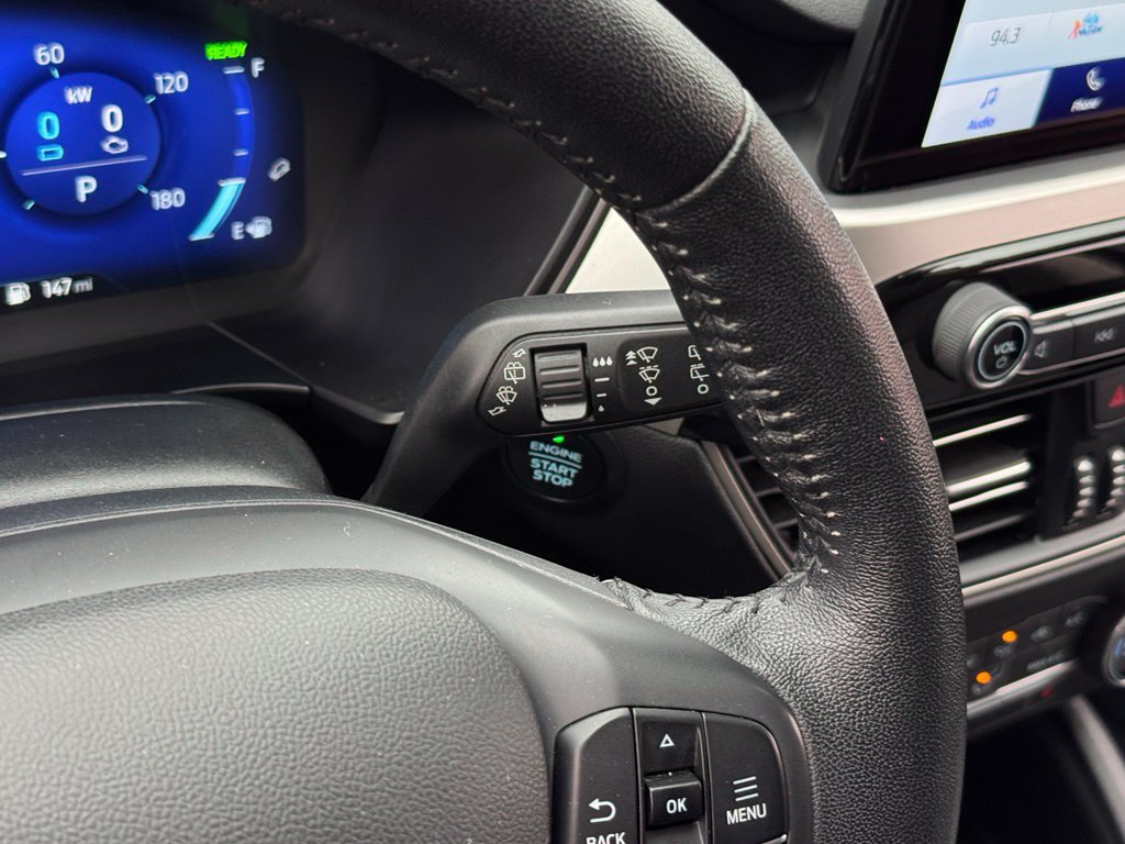 Certified 2020 Ford Escape SE Sport AWD/4WD image 29