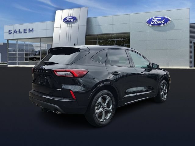 Certified 2023 Ford Escape ST-Line w/ Tech Pack #1 AWD/4WD image 3