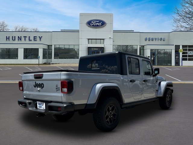 Used 2022 Jeep Gladiator Sport AWD/4WD image 6