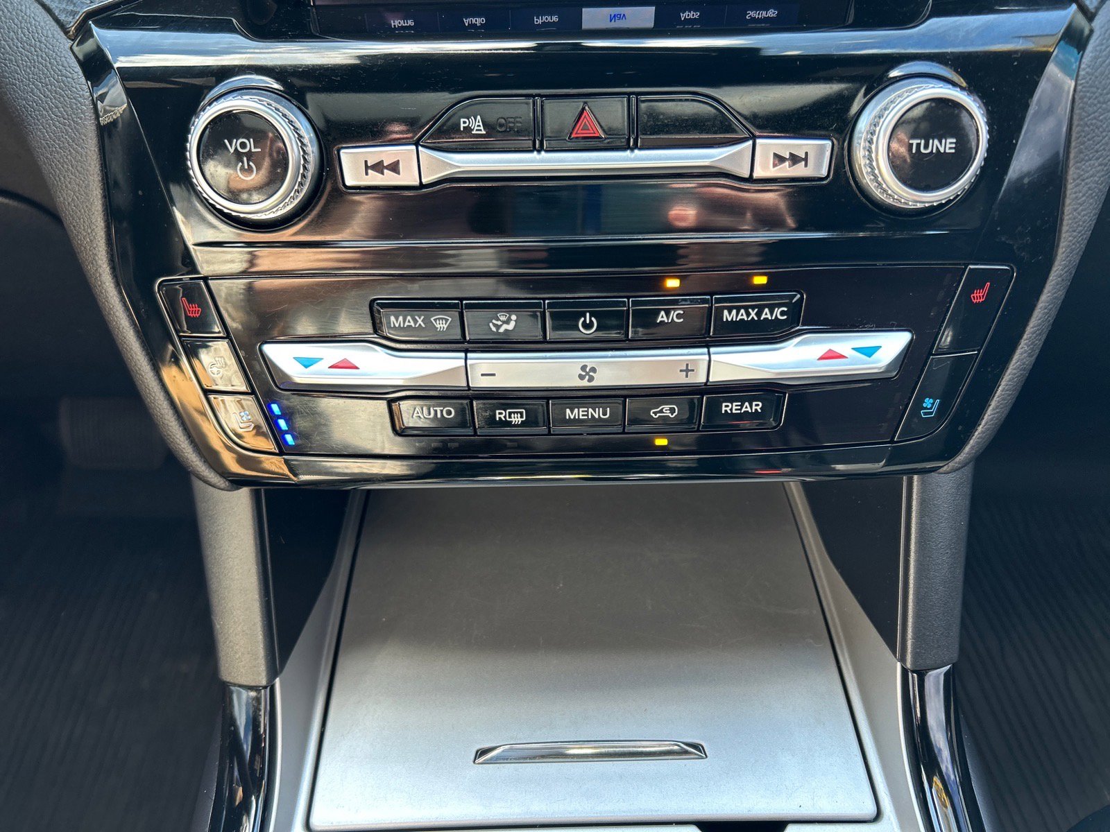 Certified 2023 Ford Explorer ST w/ Equipment Group 401A image 27