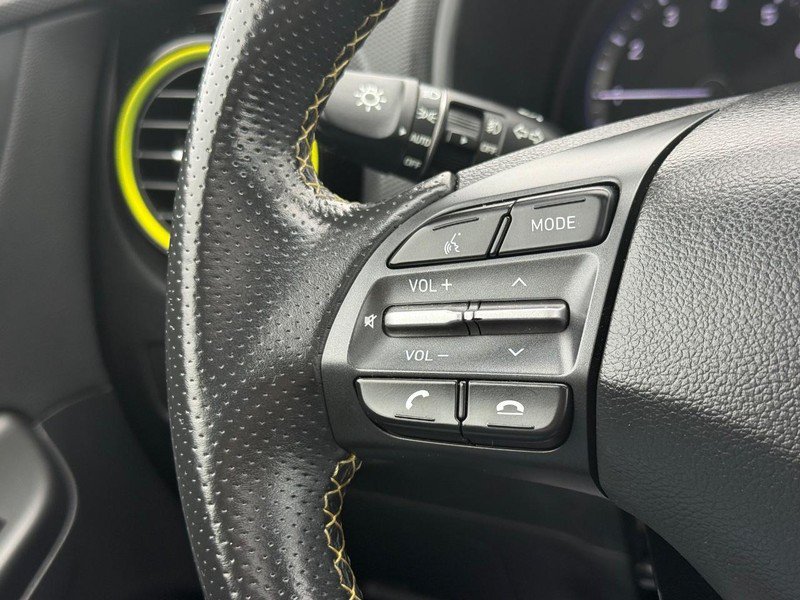 Used 2018 Hyundai Kona Ultimate AWD/4WD image 18