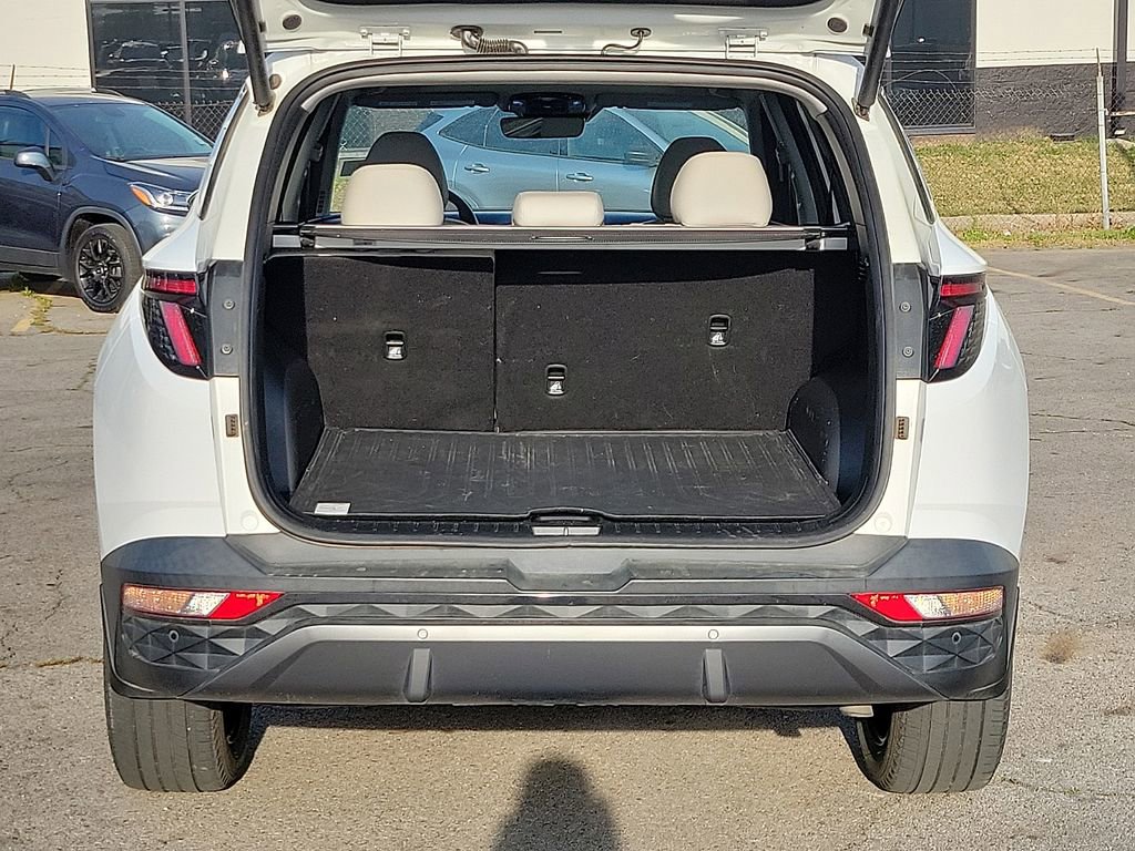 Used 2023 Hyundai Tucson Limited w/ Cargo Package image 8