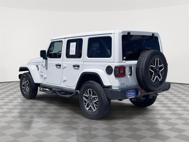 Used 2024 Jeep Wrangler Unlimited Sahara w/ Technology Group AWD/4WD image 9