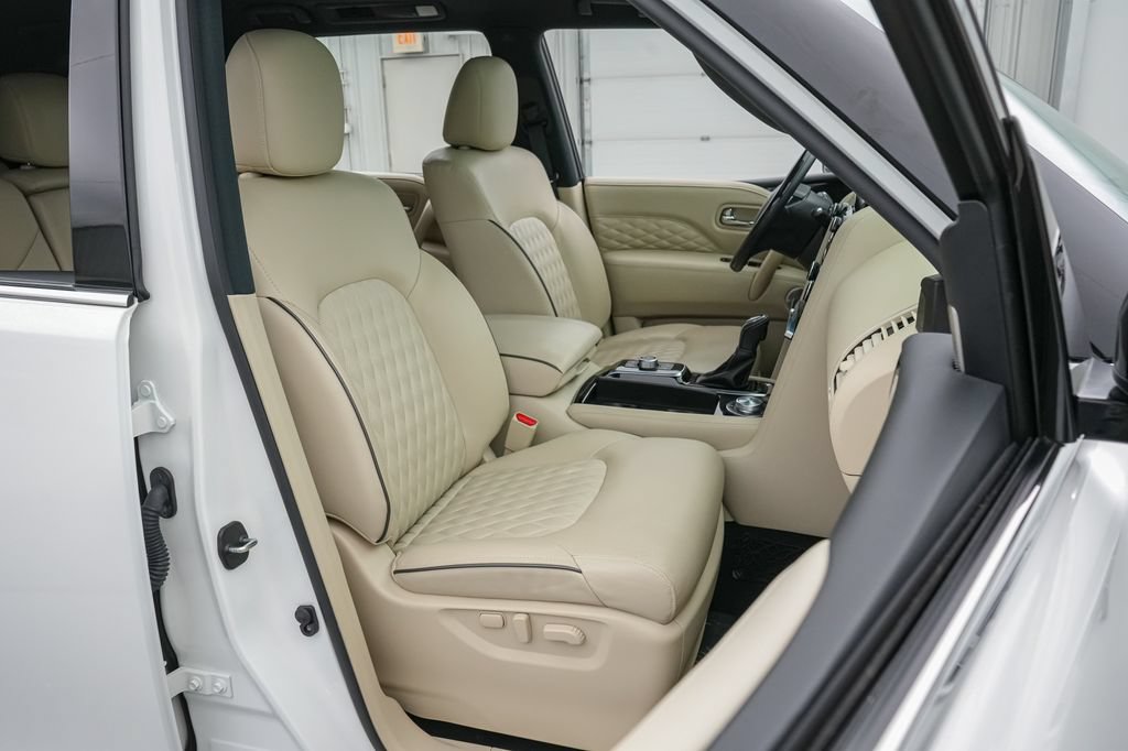 Used 2024 INFINITI QX80 Sensory w/ Cargo Package AWD/4WD image 26