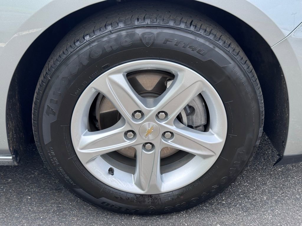 Used 2025 Chevrolet Malibu LS FWD image 42