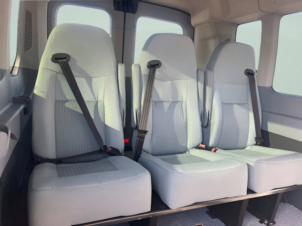 Certified 2019 Ford Transit 350 XLT RWD image 20