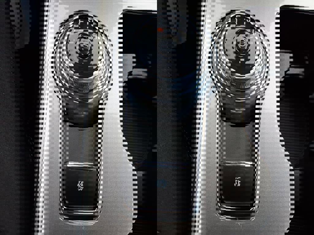 Certified 2023 Ford Edge SEL w/ Convenience Package image 21