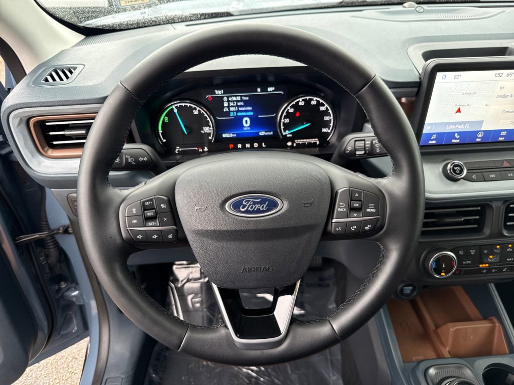 Certified 2024 Ford Maverick Lariat image 14