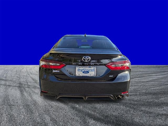 Used 2024 Toyota Camry SE w/ Convenience Package image 4