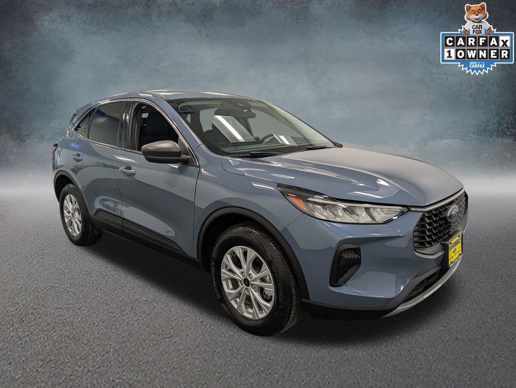 Certified 2024 Ford Escape Active AWD/4WD image 3