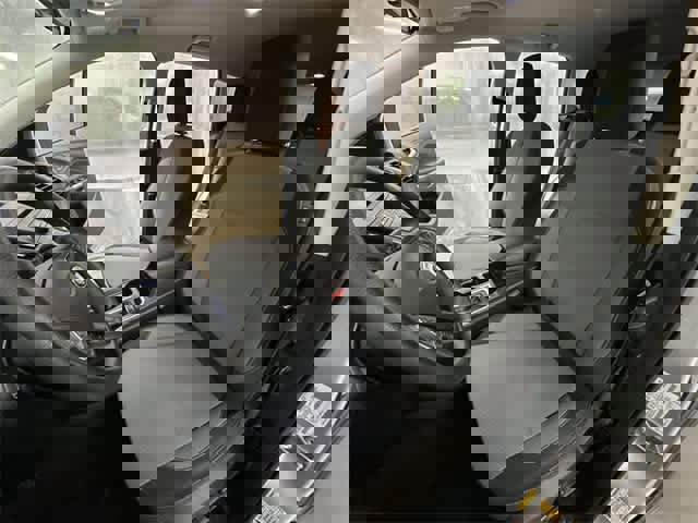 Certified 2018 Ford Escape SE image 19