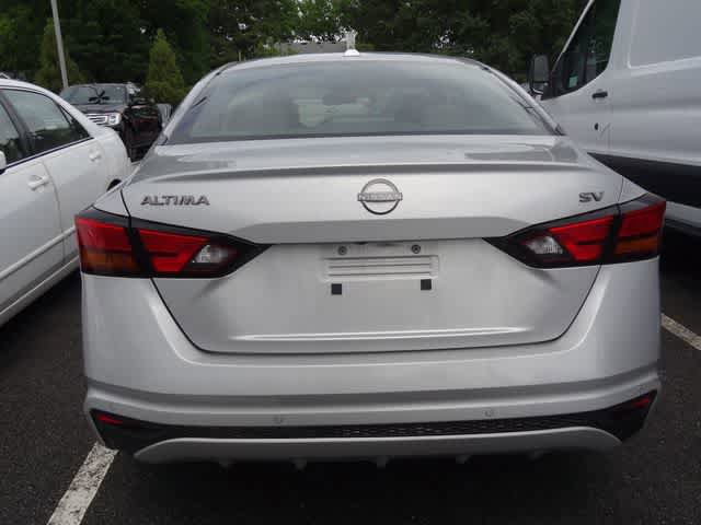Used 2023 Nissan Altima 2.5 SV FWD image 5