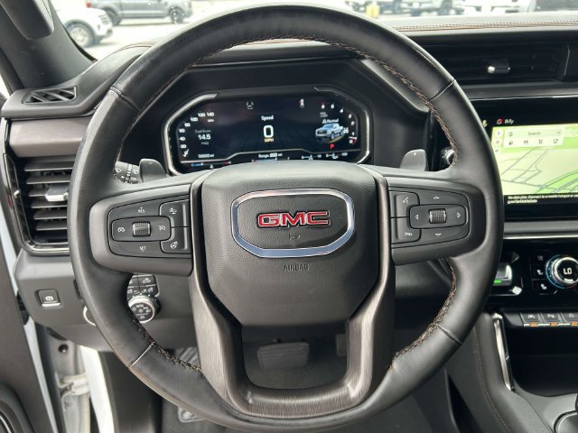 Used 2024 GMC Sierra 1500 AT4 w/ Technology Package AWD/4WD image 21