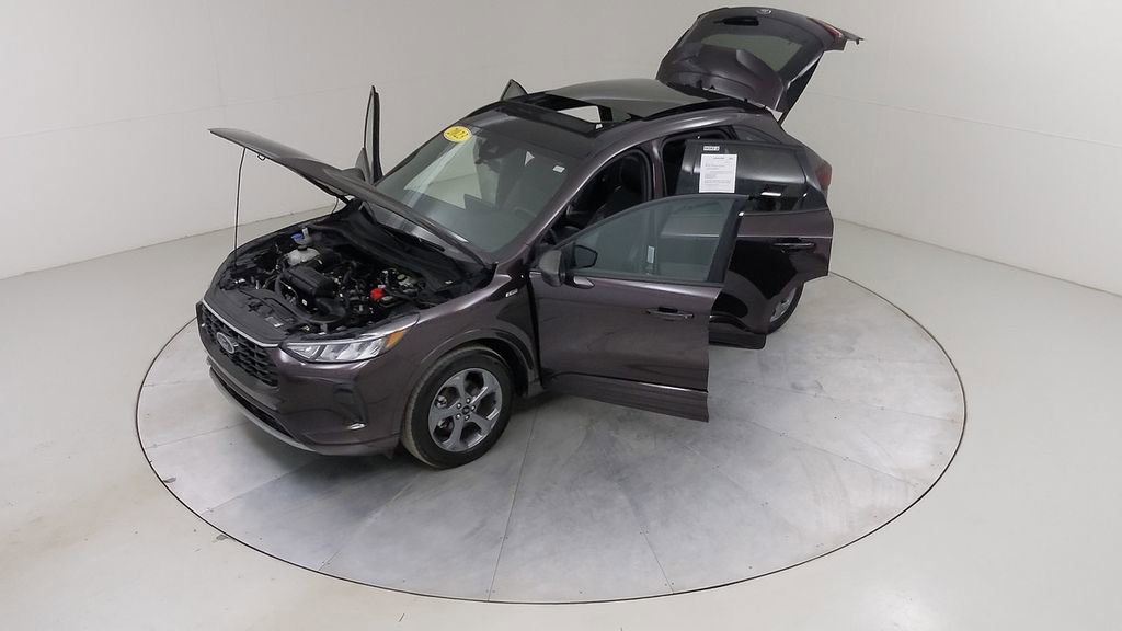 Certified 2023 Ford Escape ST-Line w/ Tech Pack #1 image 55