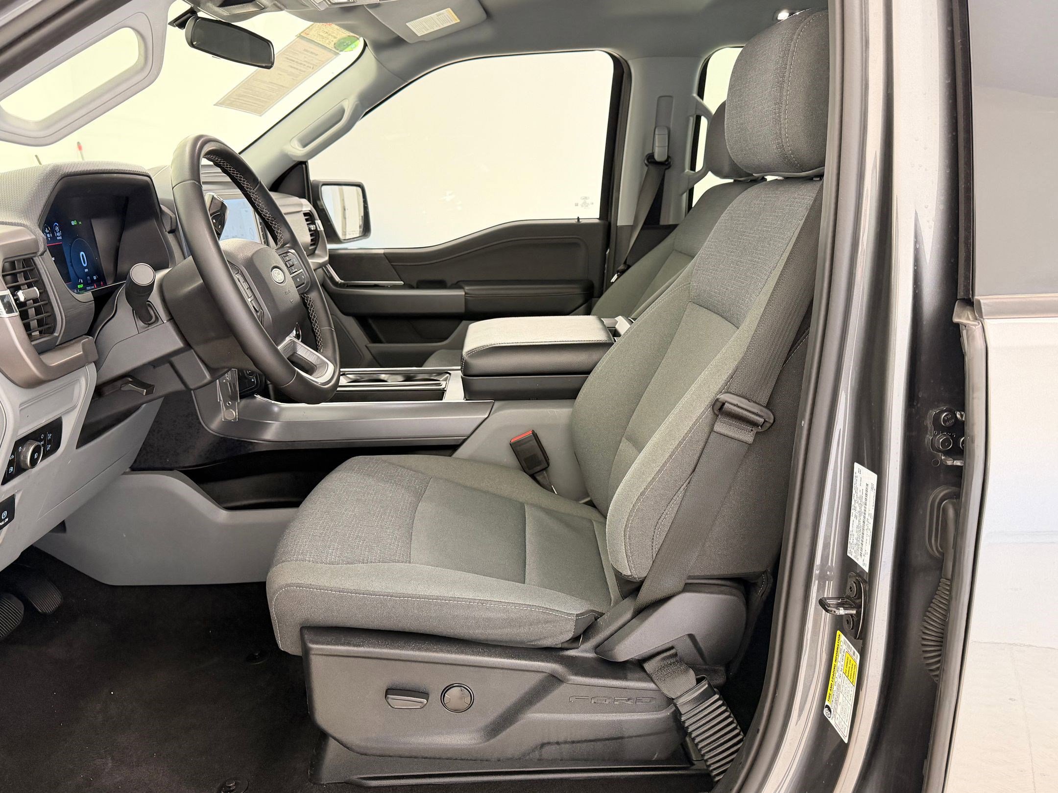 Certified 2025 Ford F150 XLT w/ Equipment Group 301A Standard image 11