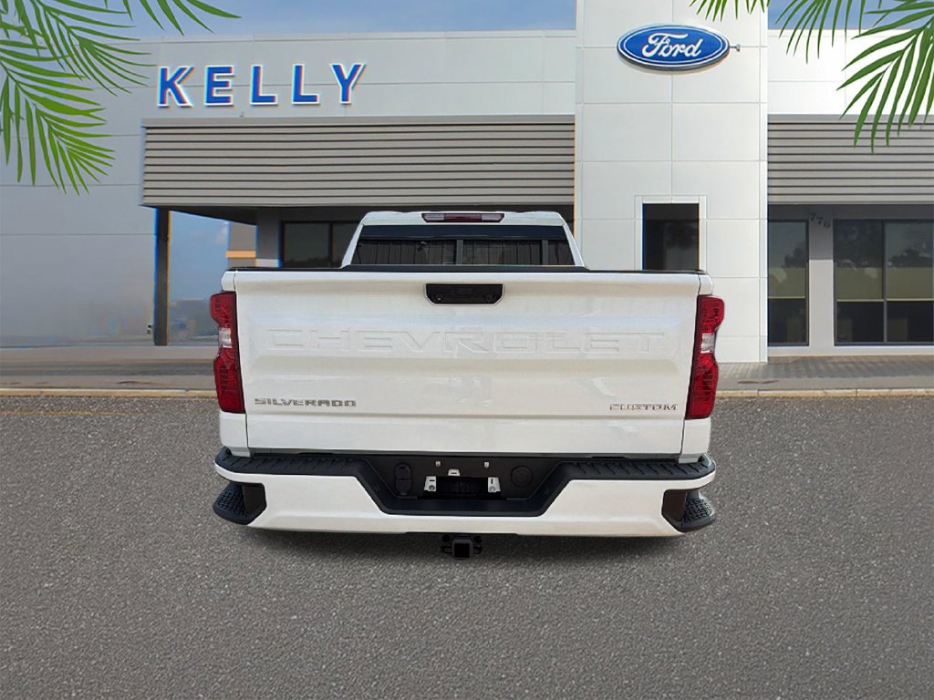 Used 2024 Chevrolet Silverado 1500 Custom RWD image 4