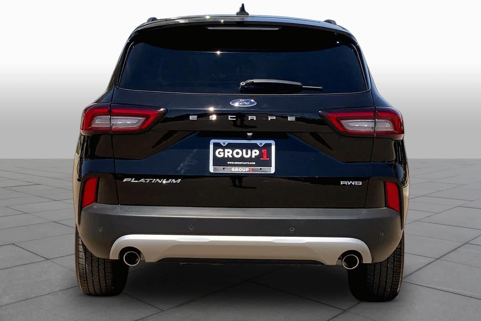 Certified 2025 Ford Escape Platinum AWD/4WD image 5