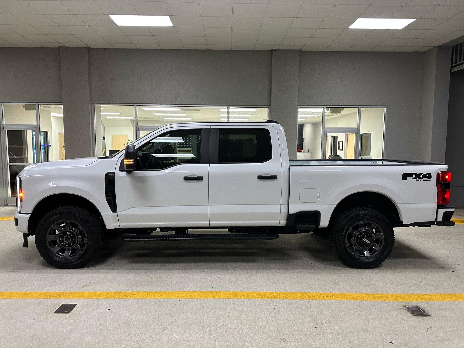 Certified 2024 Ford F250 XL w/ STX Appearance Package AWD/4WD image 4