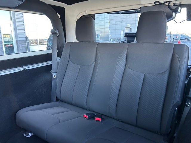 Used 2018 Jeep Wrangler Sport image 16