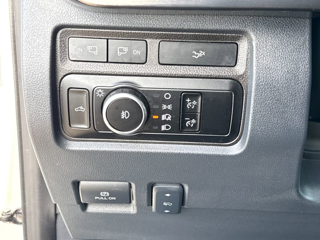 Certified 2024 Ford F250 Lariat w/ Chrome Package image 14