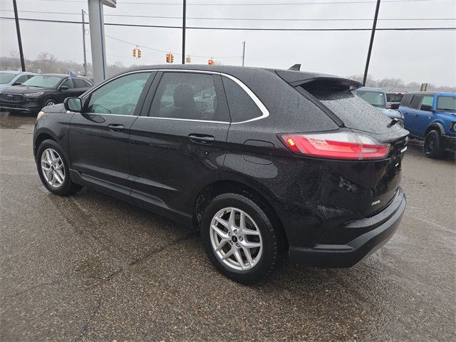 Certified 2023 Ford Edge SEL image 9