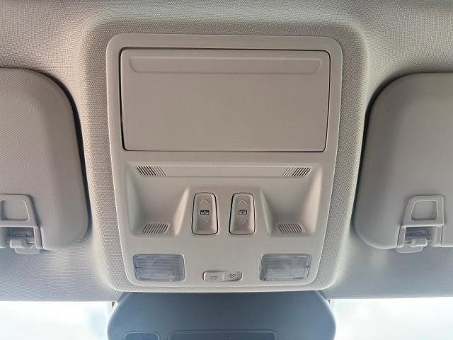 Certified 2022 Ford Escape SEL w/ SEL Stealth AWD Package image 28