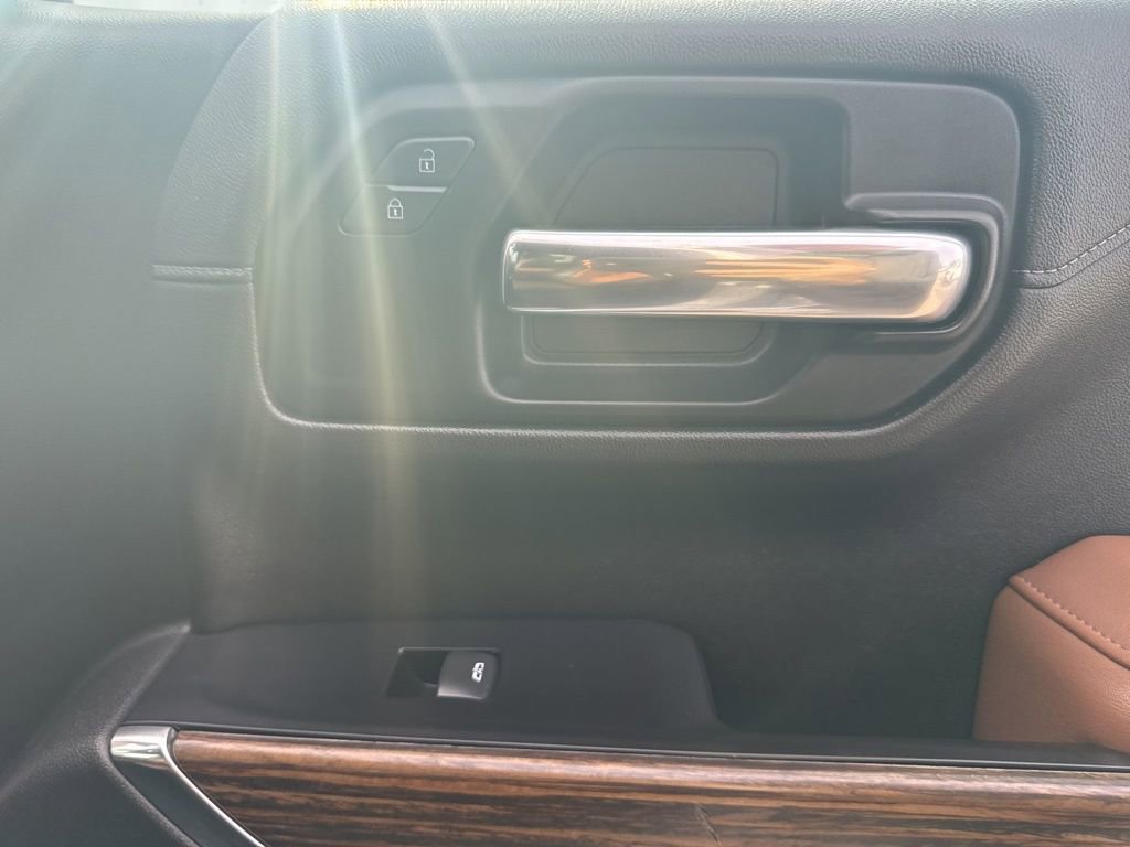 Used 2019 Chevrolet Silverado 1500 High Country w/ High Country Premium Package image 33