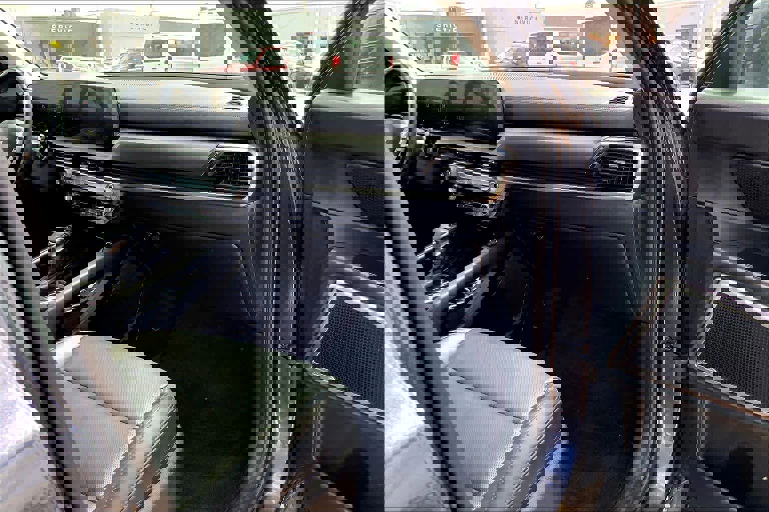 Used 2025 Kia Telluride S image 18