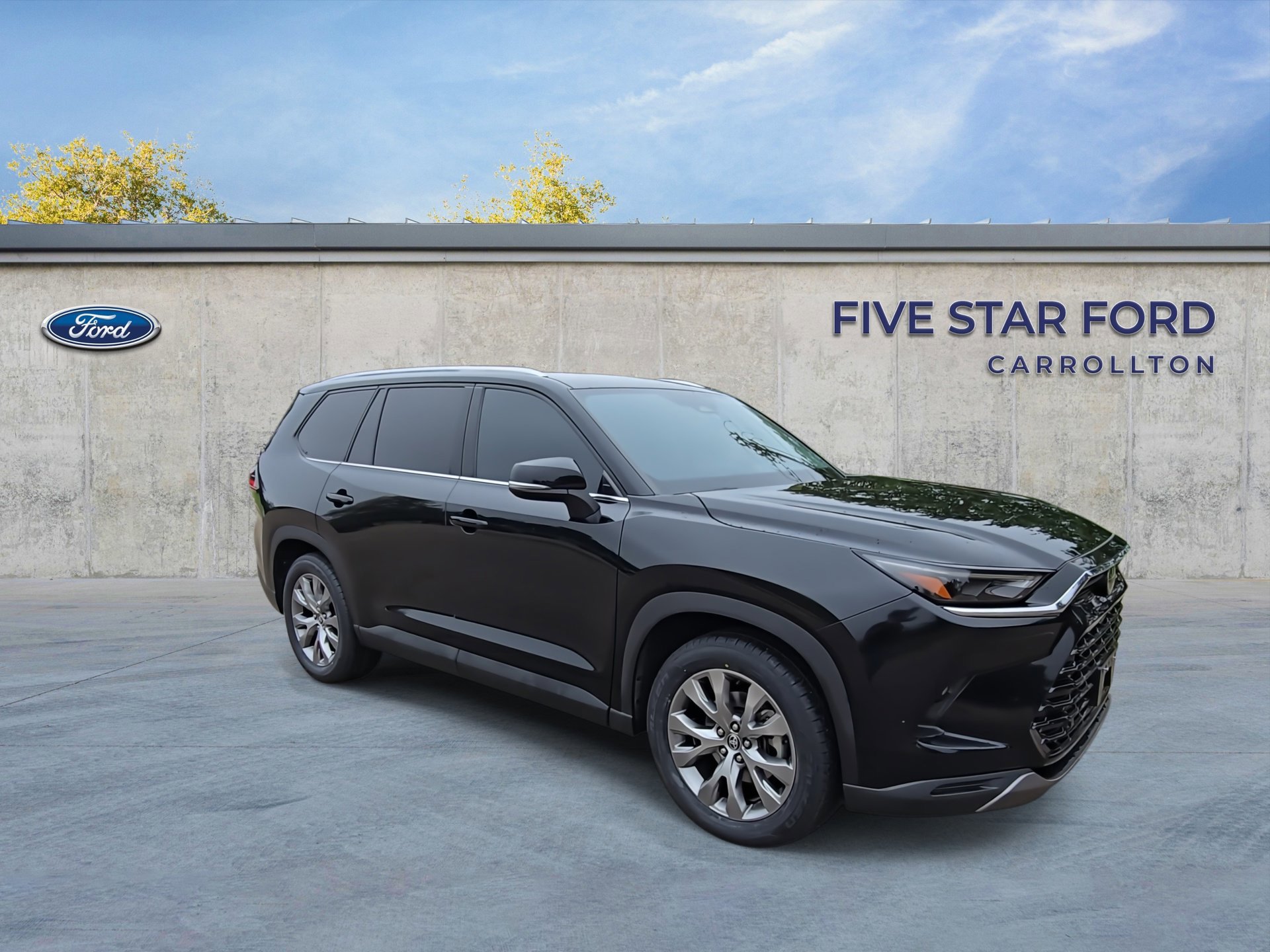 Used 2024 Toyota Grand Highlander Limited FWD image 8